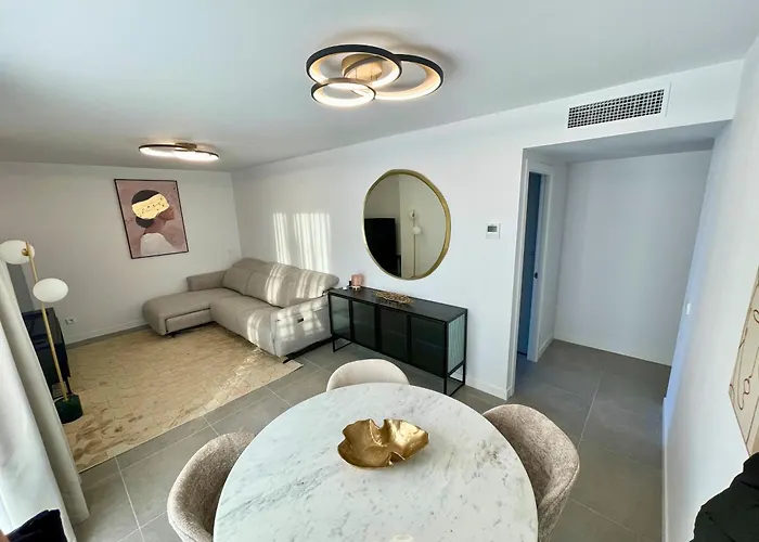 Modern 3-bedroom With Padel And Pool Access 卡尔佩