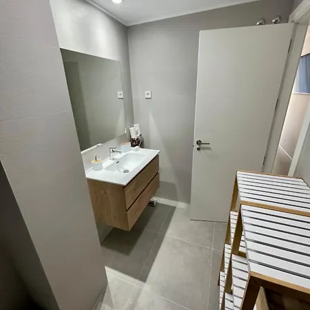 Modern 3-bedroom With Padel And Pool Access 칼페