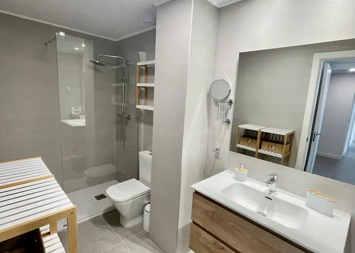 Modern 3-bedroom With Padel And Pool Access * Calpe